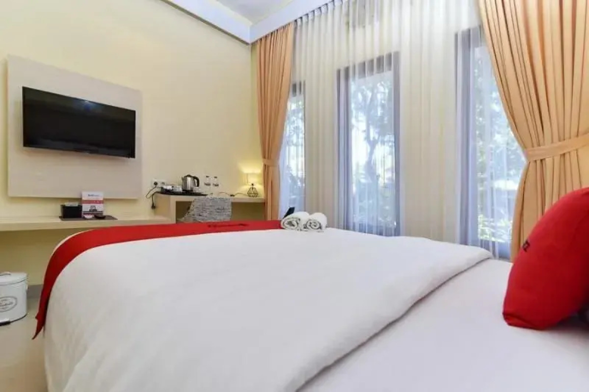 RedDoorz near Udayana University Jimbaran 2
