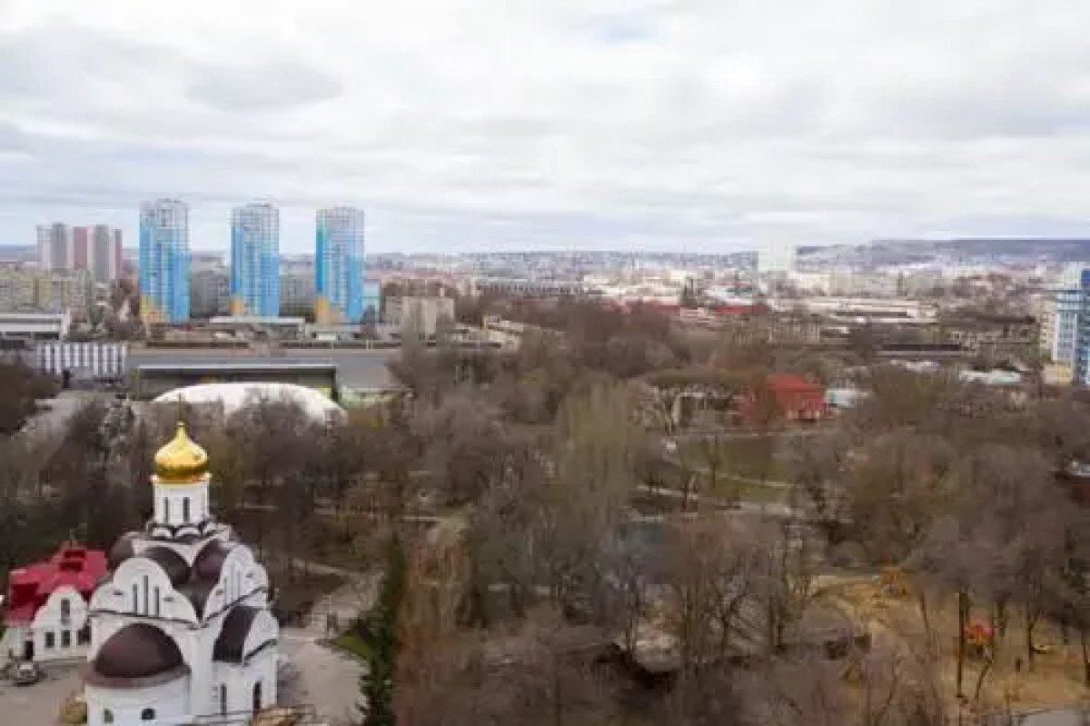 Огни Саратова на ул. Московская, 134/146