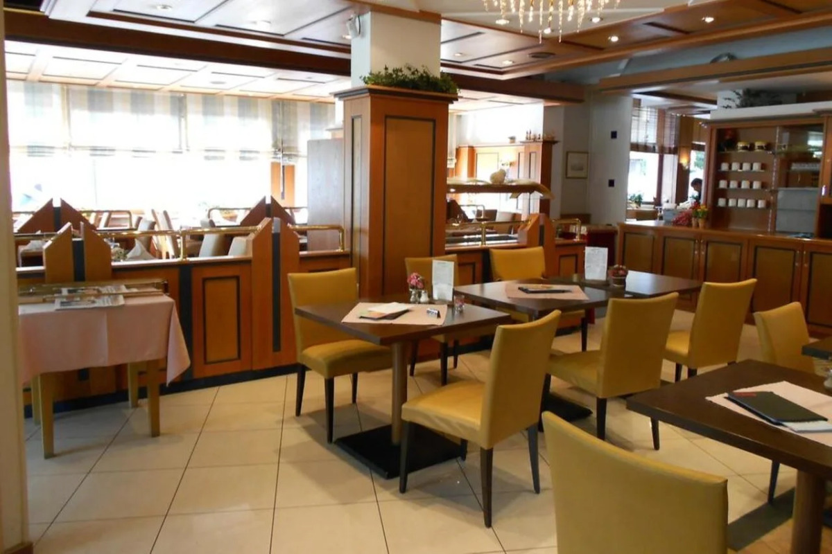 Best Western Hotel International