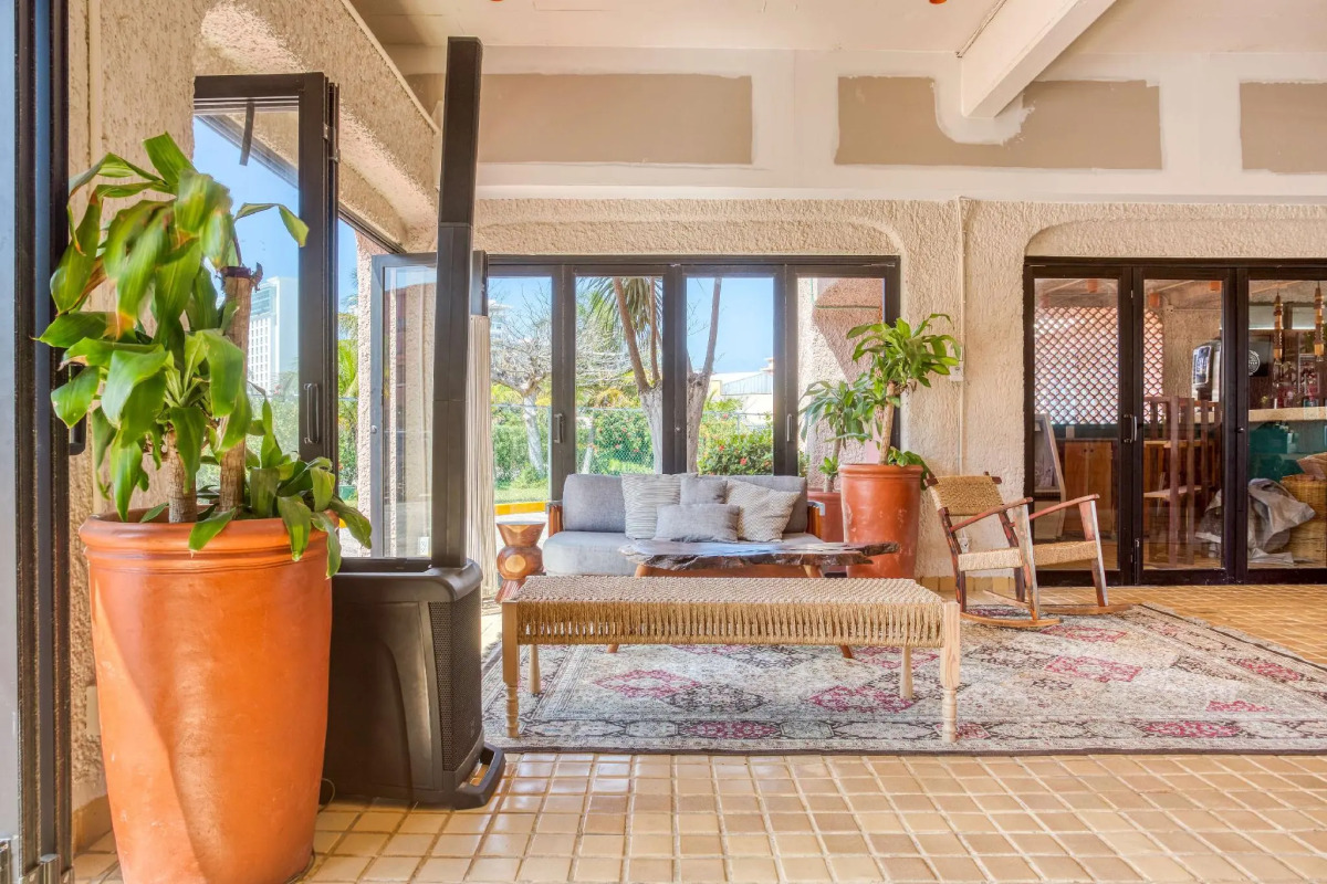 Отель Selina Cancun Laguna Hotel Zone