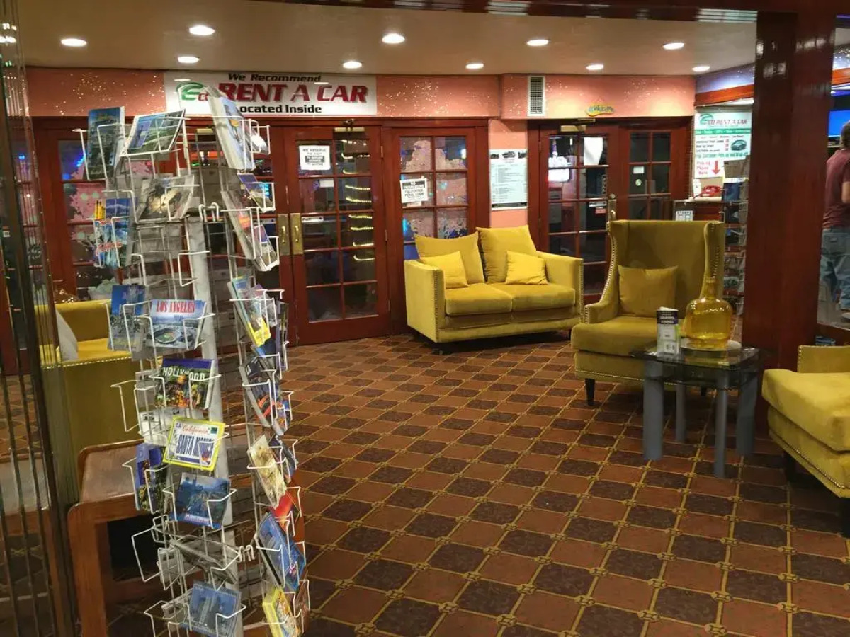 Los Angeles Backpackers Paradise Hostel