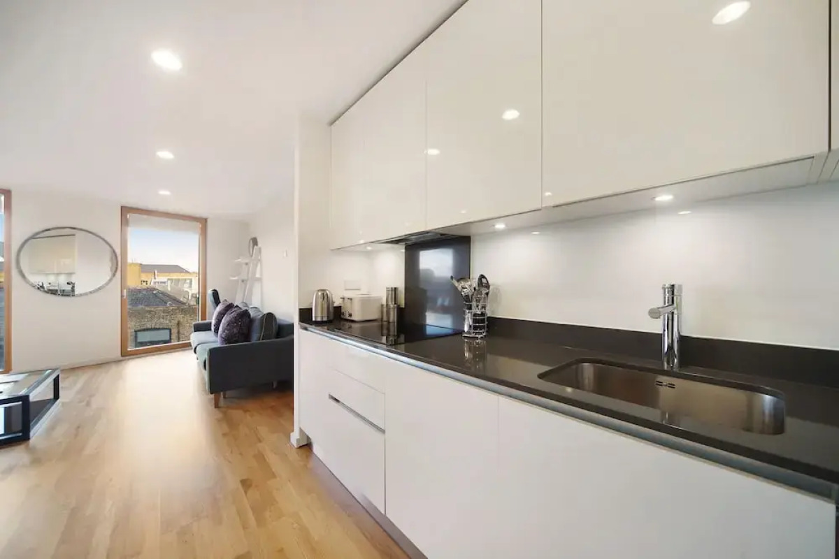 1 Bedroom Stylish Apartment near Regents Park FREE WIFI & AIRCON by City Stay Aparts London