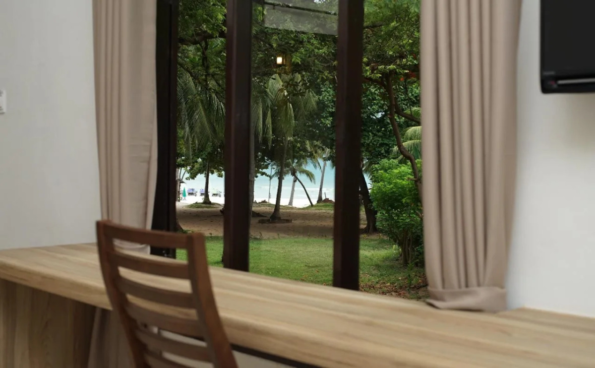 Aquavana Haad Rin Resort