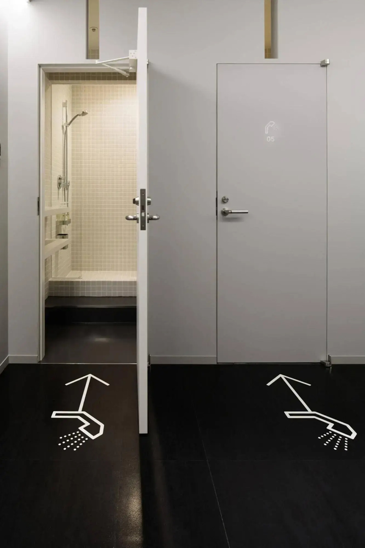 9h nine hours Narita Airport