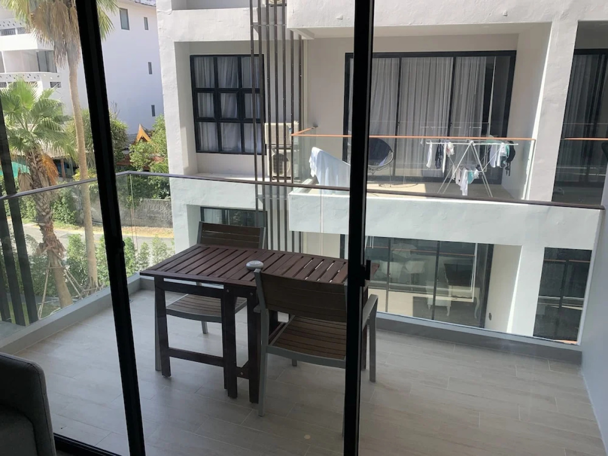 Palmyrah Surin Beach Residence