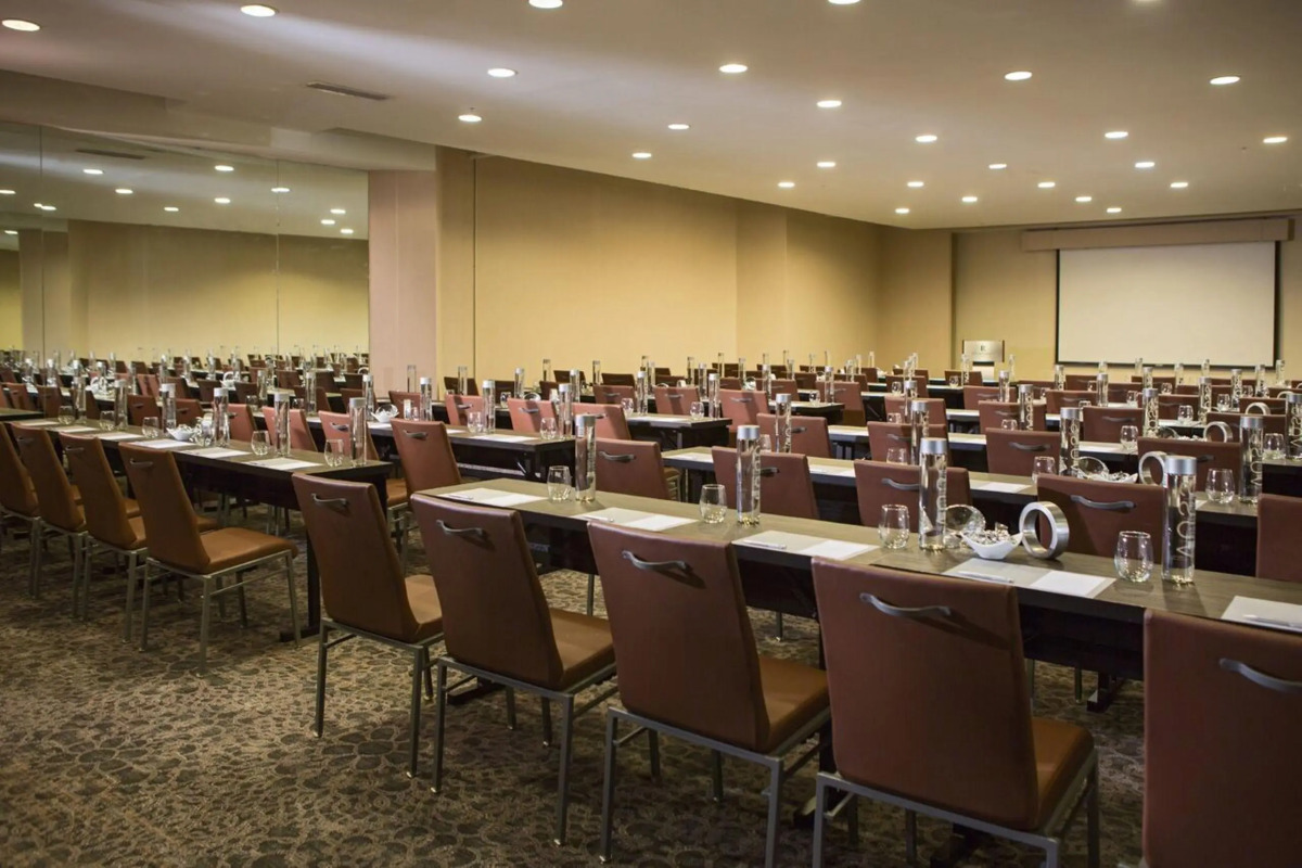 Renaissance Santo Domingo Jaragua Hotel & Casino