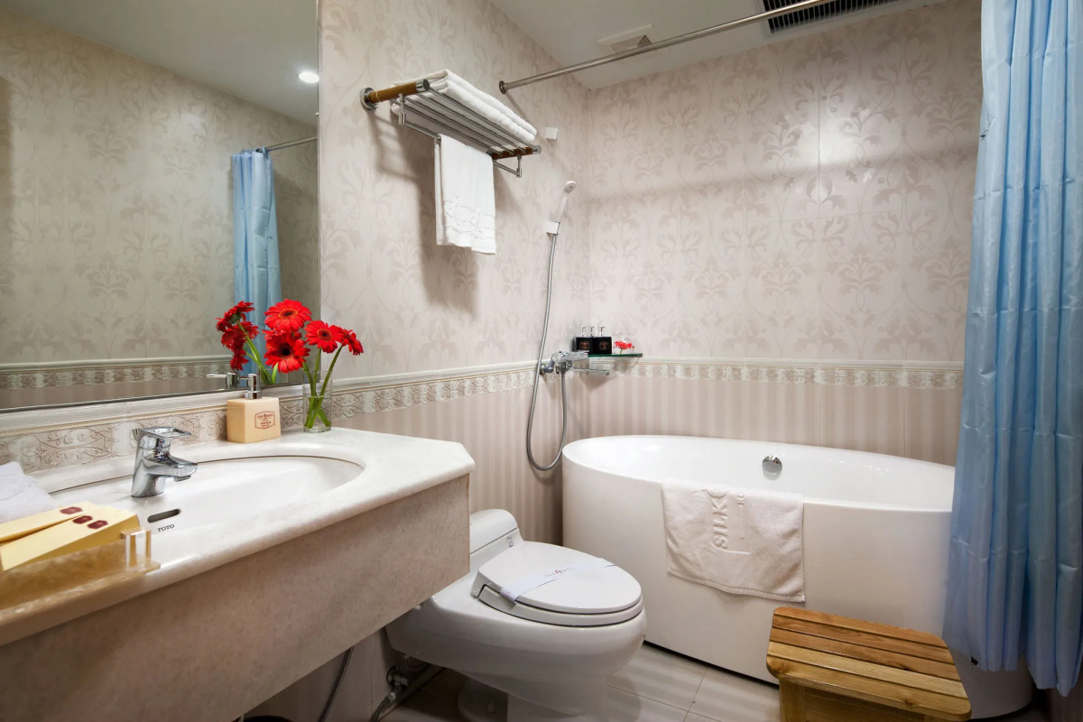 Sq Hang Gai Hotel & Spa