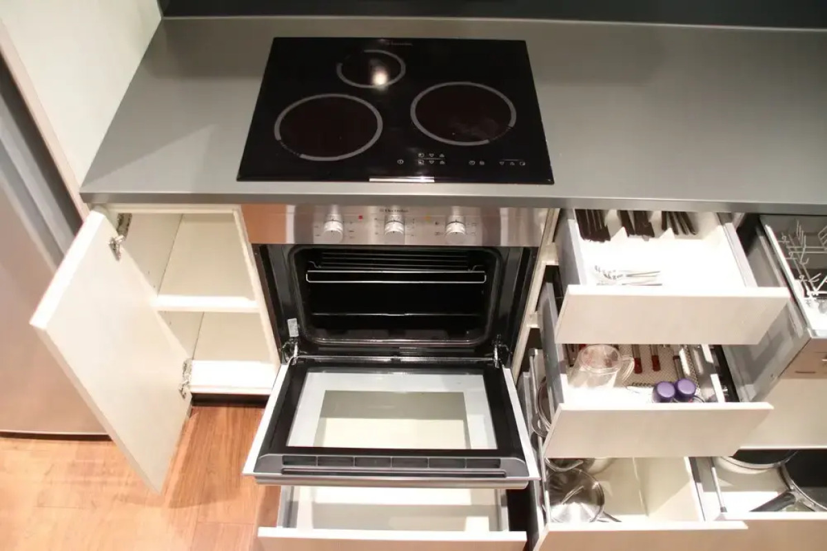 The Ridge Hotel & Apartments