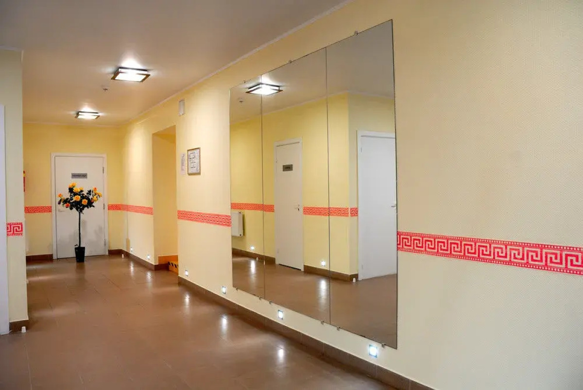 Good Stay Dinaburg Hotel