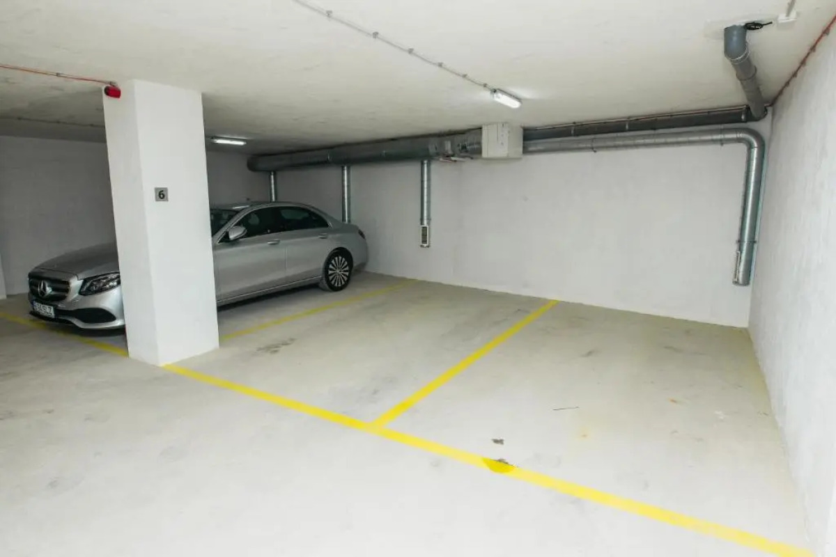 Arena Big Luxury Apartment