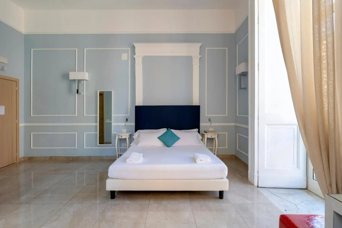 Napolit'amo Hotel Principe