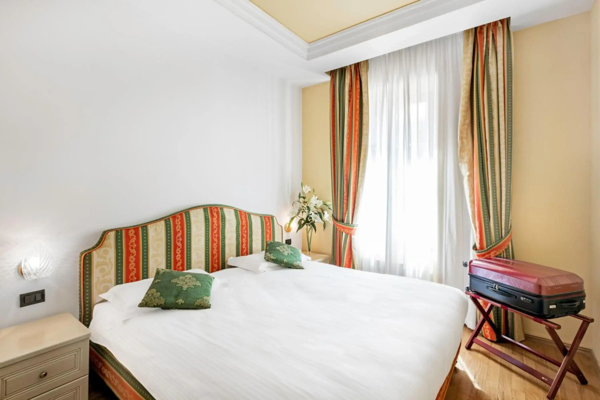 Residence St. Andrew's Palace