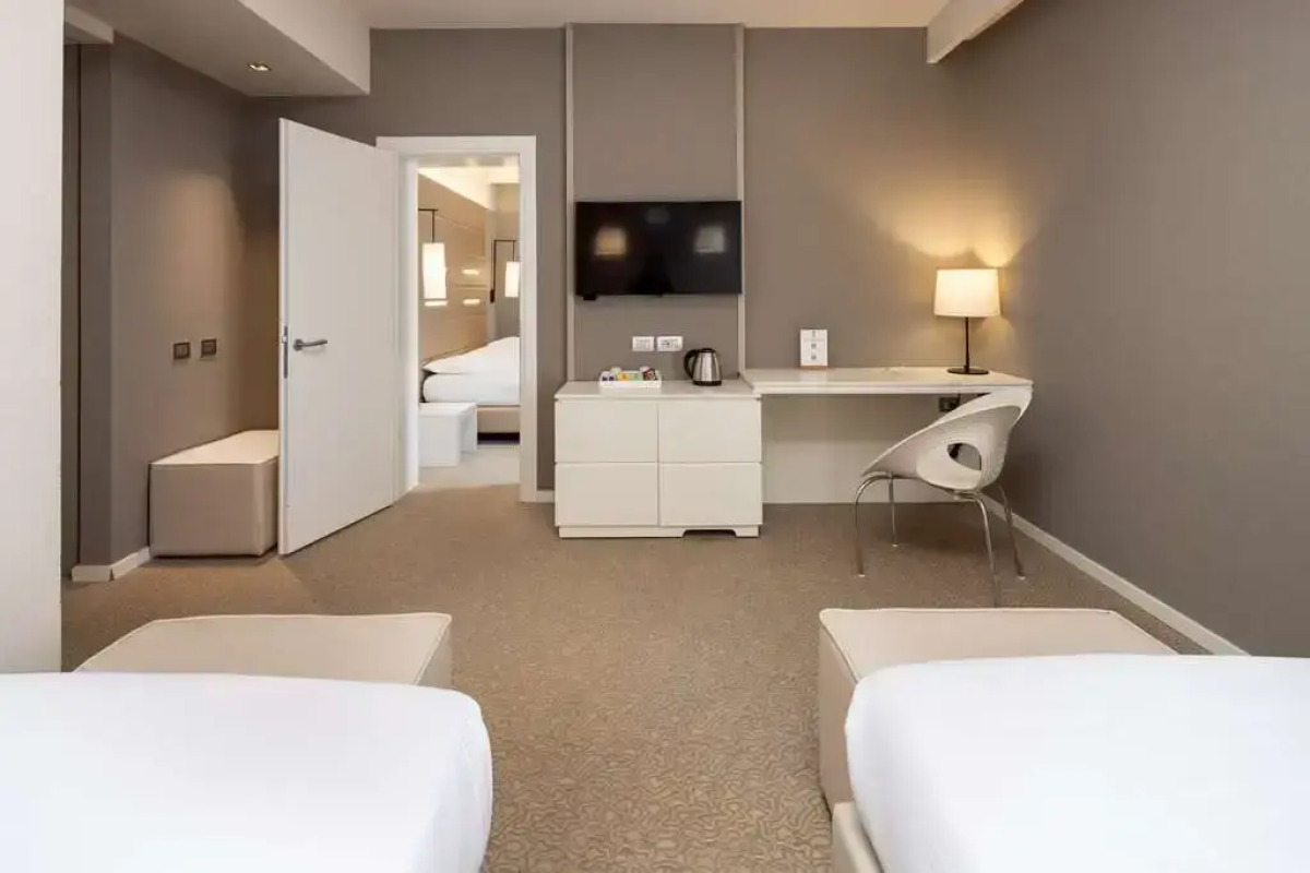 Отель Best Western Plus Tower Hotel Bologna