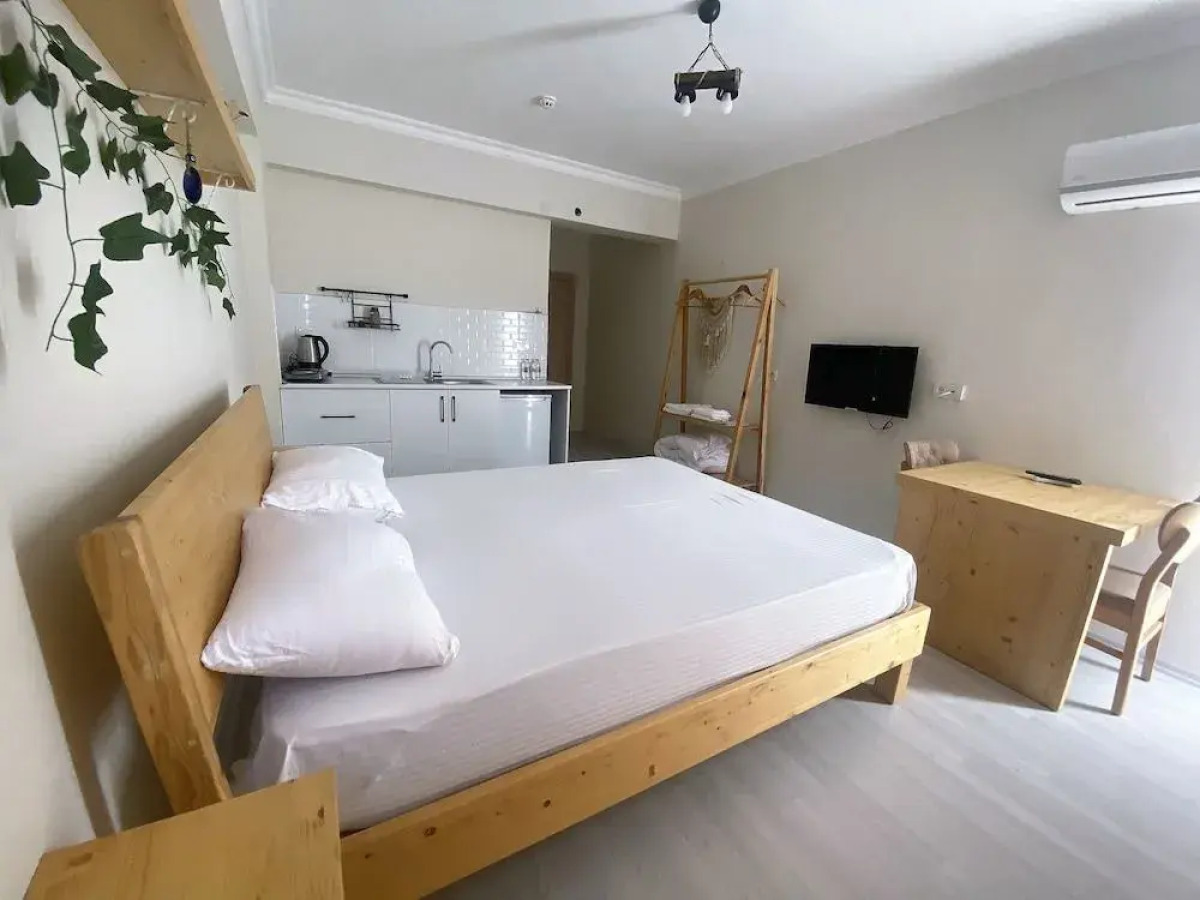 Santa Suites New Hotel