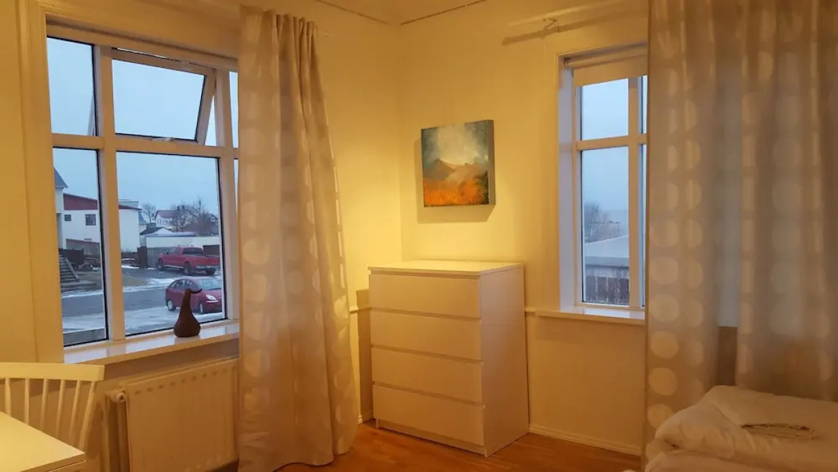 Kirkjuhvoll Guesthouse