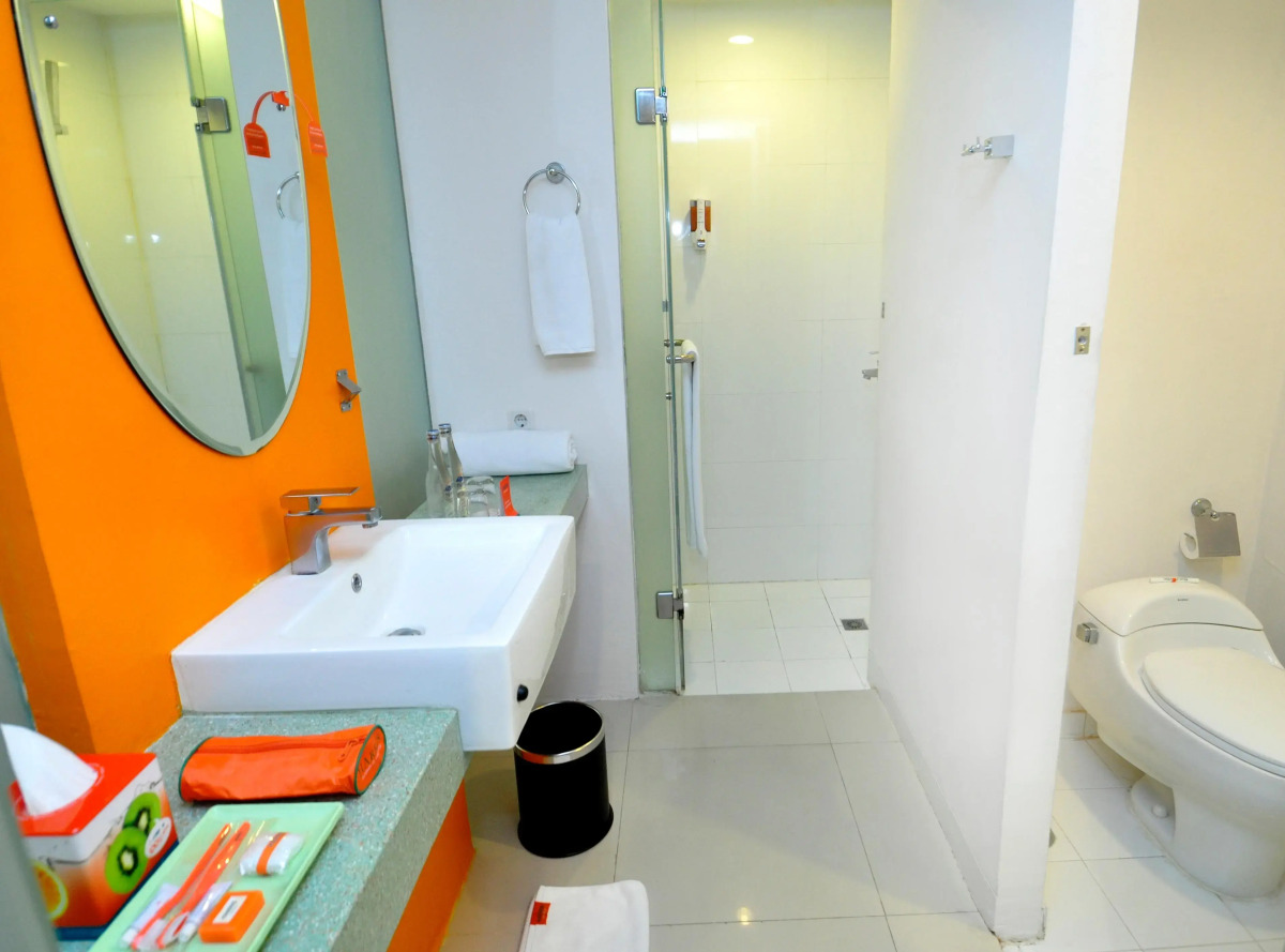 HARRIS Hotel & Residence Riverview Kuta Bali