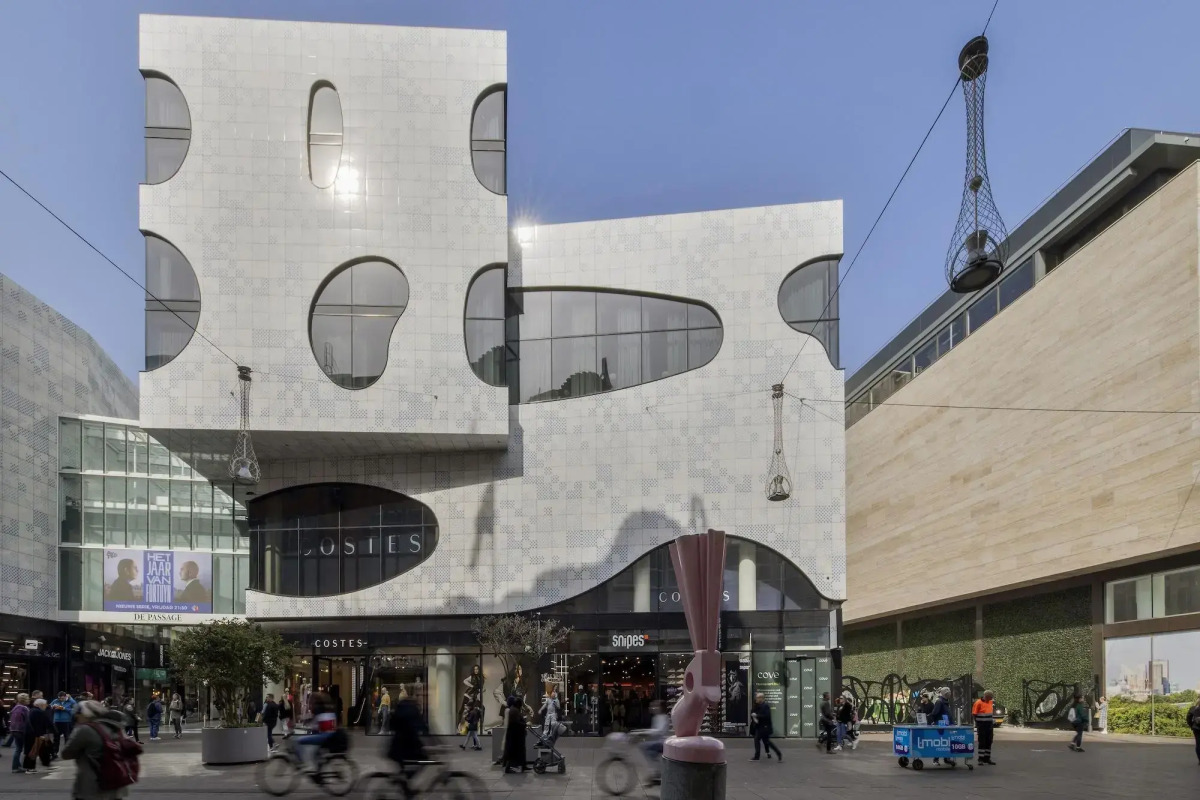 Cove - Centrum, Passage