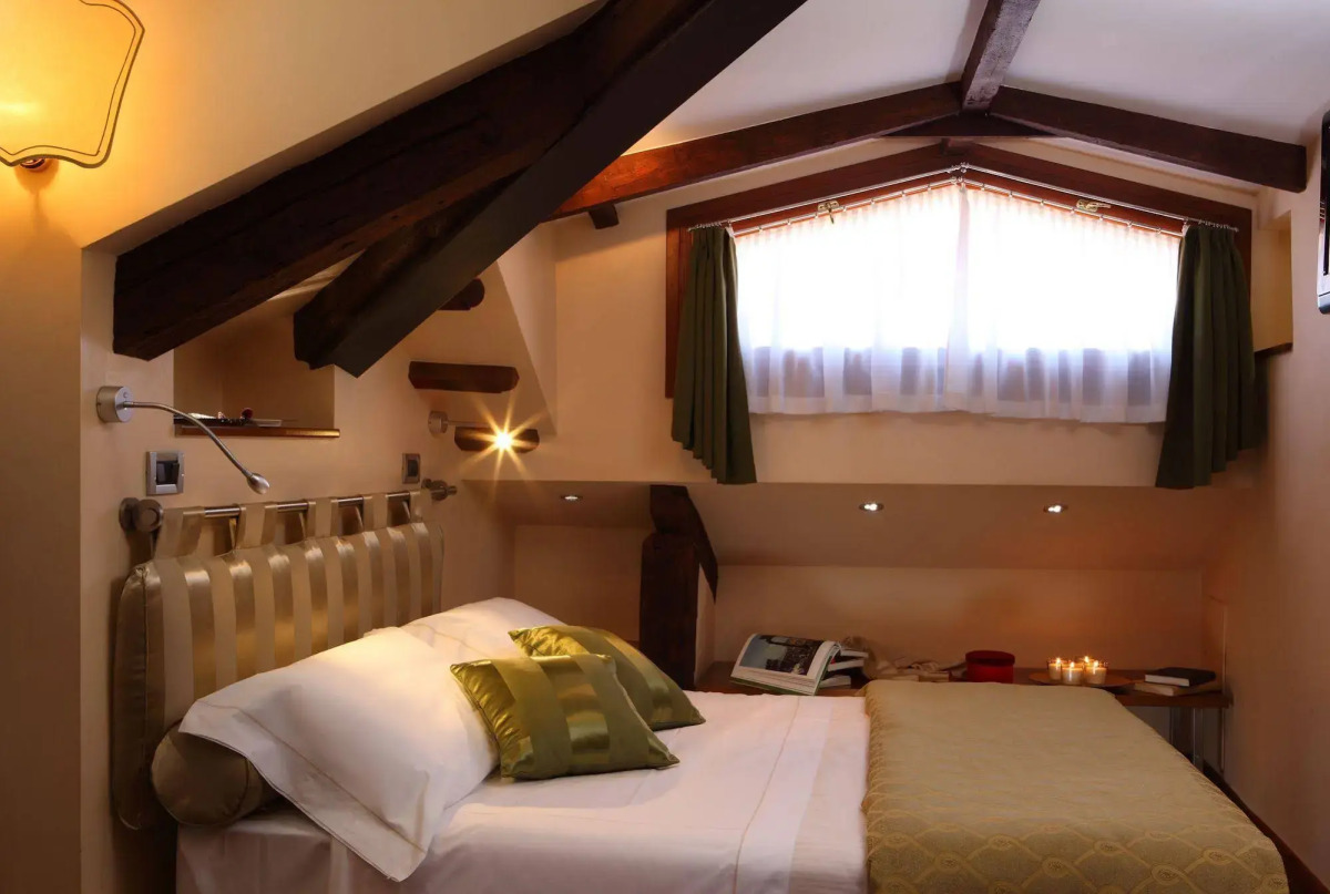 Pensione Accademia - Villa Maravege