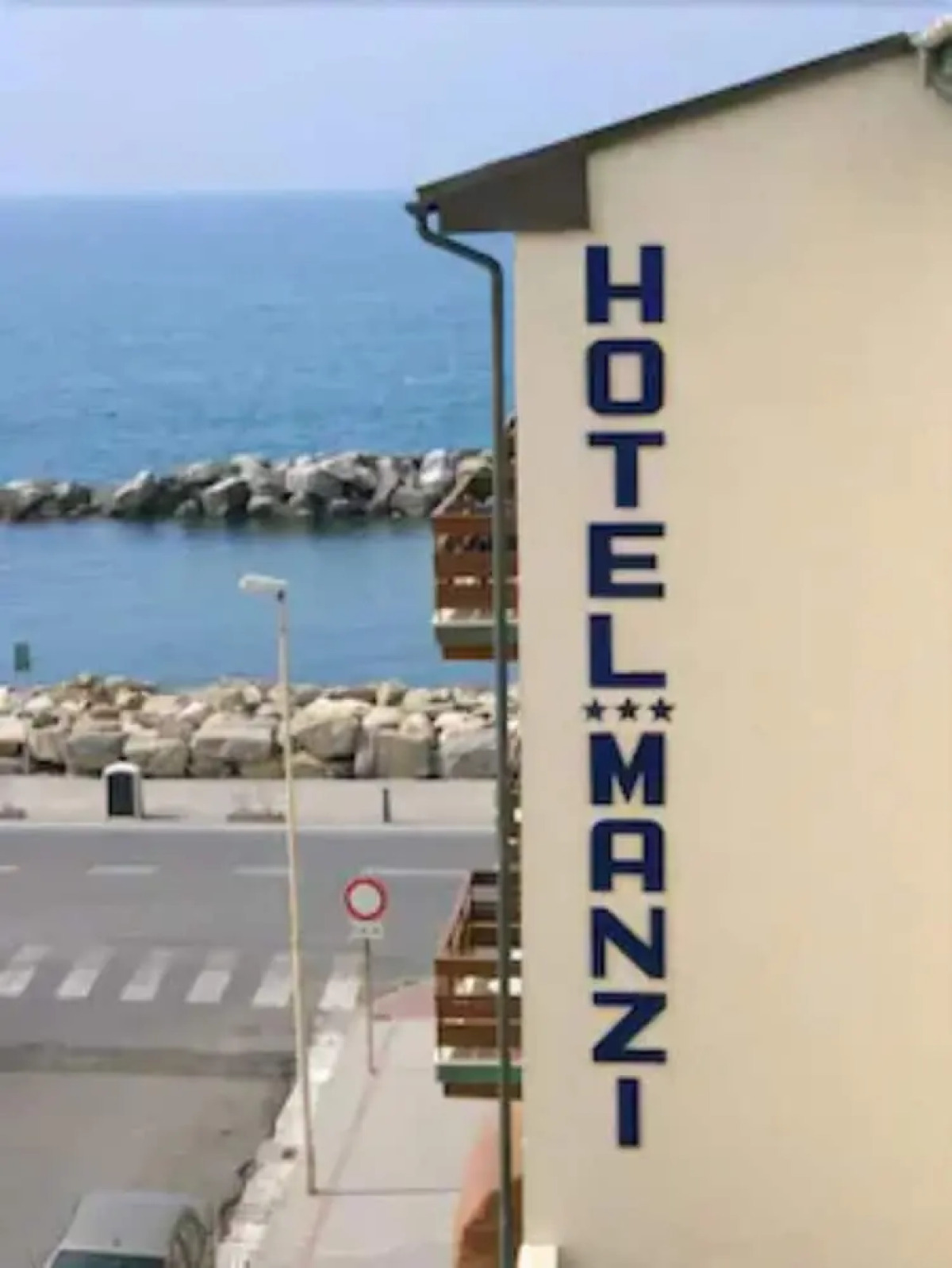 Hotel Manzi