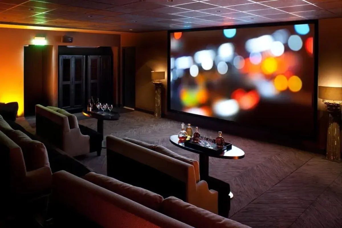 Hotel Marignan Champs - Elysées