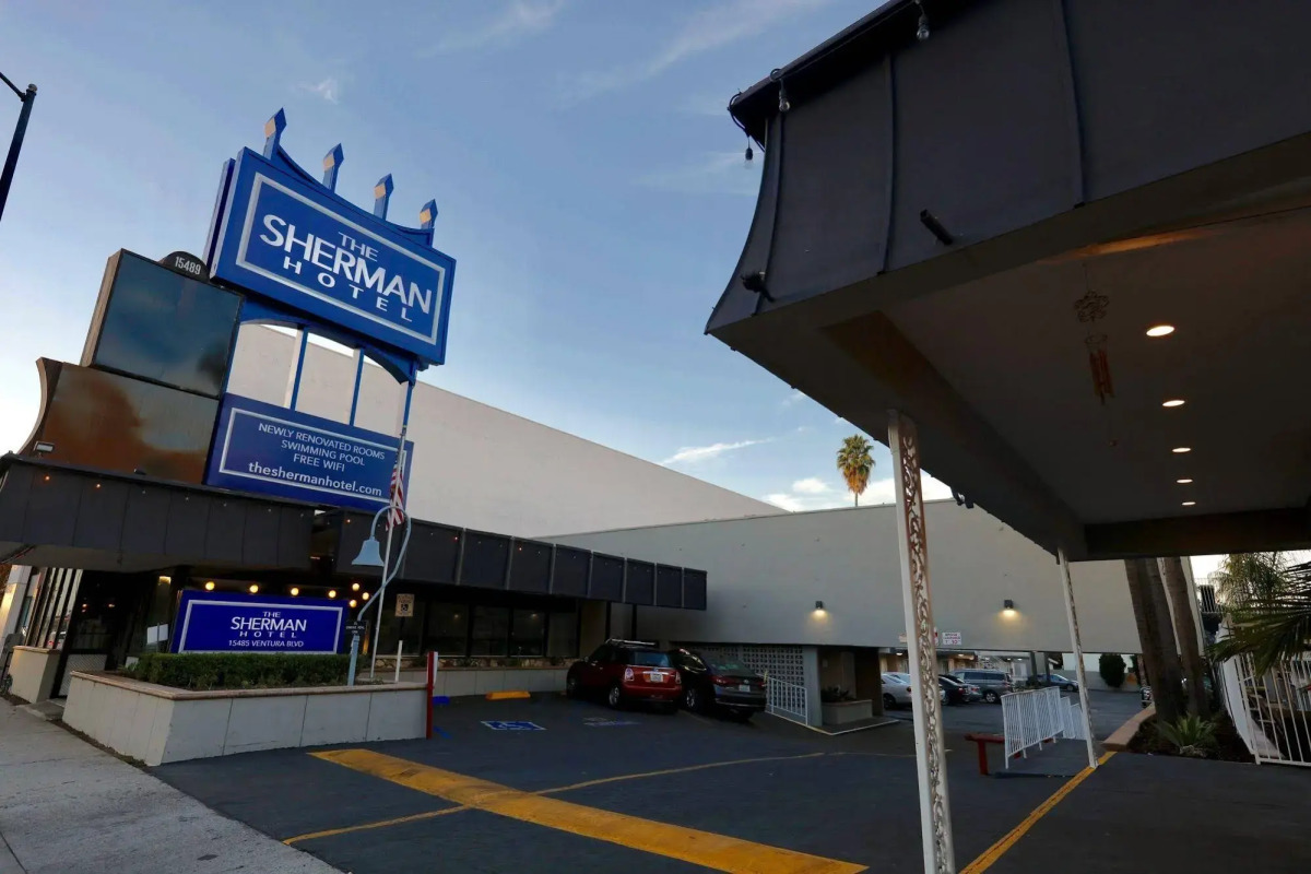 The Sojourn Los Angeles - Sherman Oaks