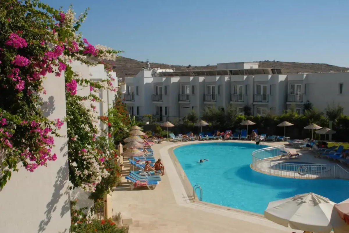 Serpina Hotel - Adults Only