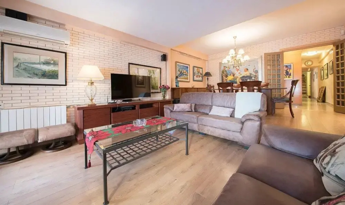 Apartamentos Montserrat