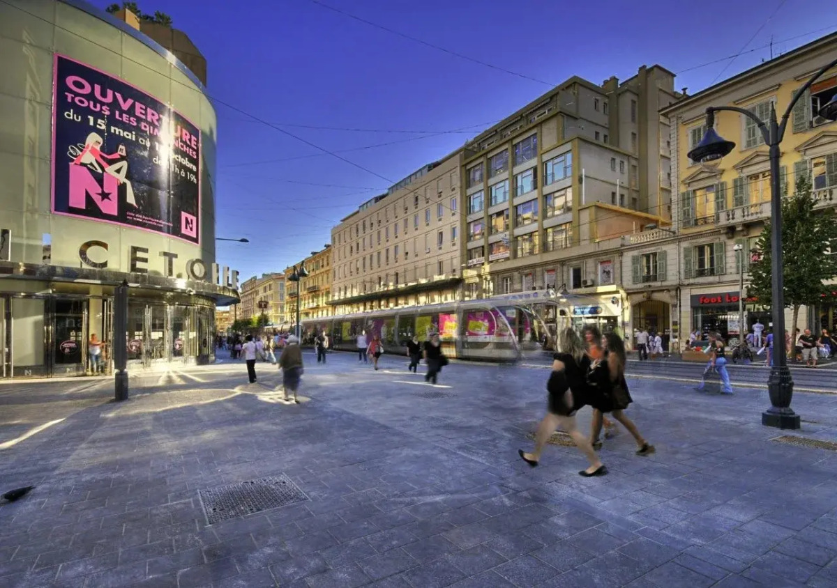 Mercure Nice Promenade Des Anglais