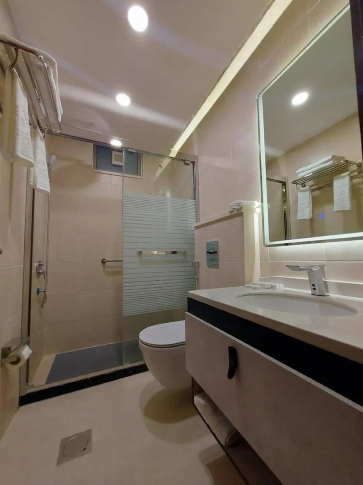 Отель Jordan Seasons