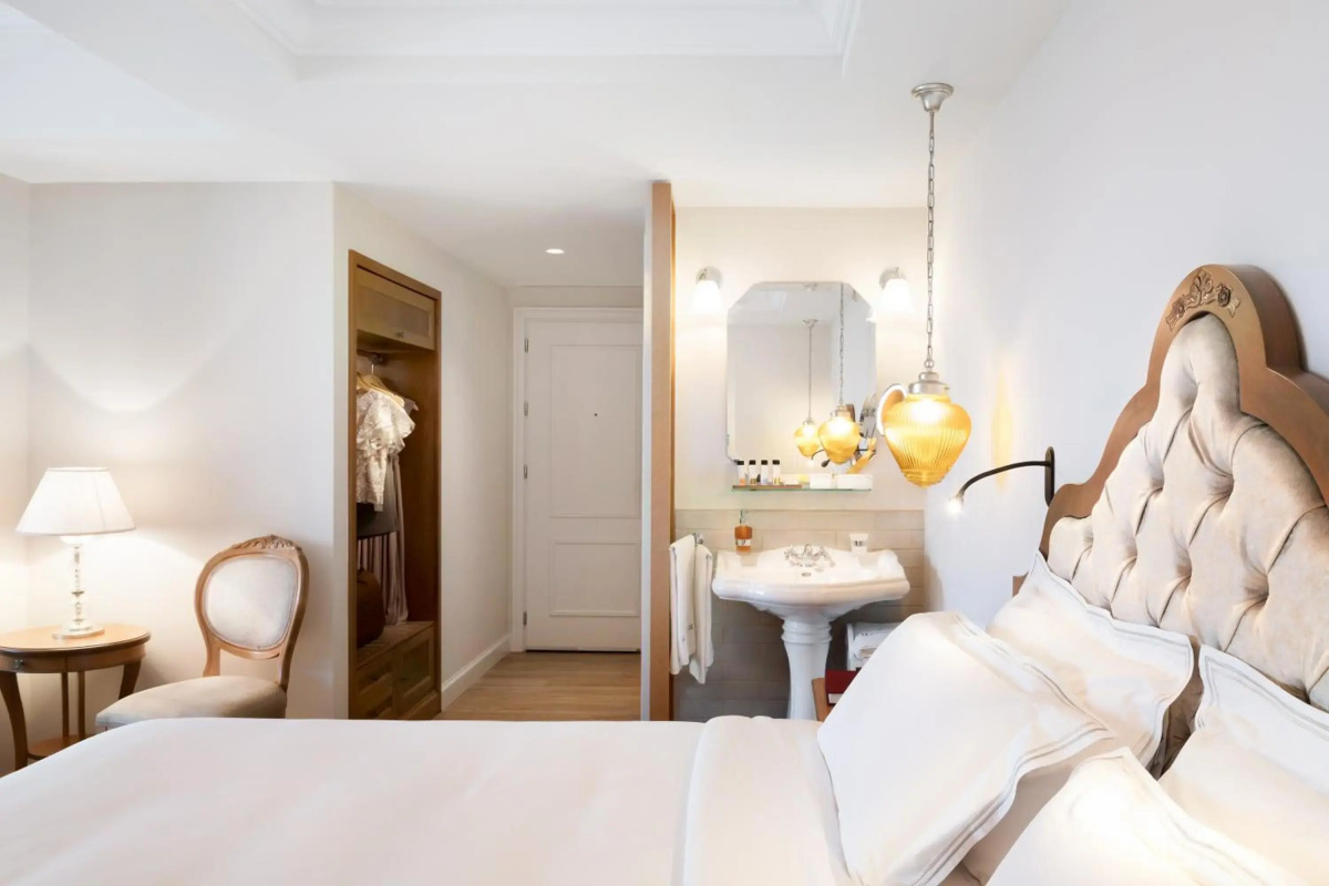 Legacy Gastro Suites