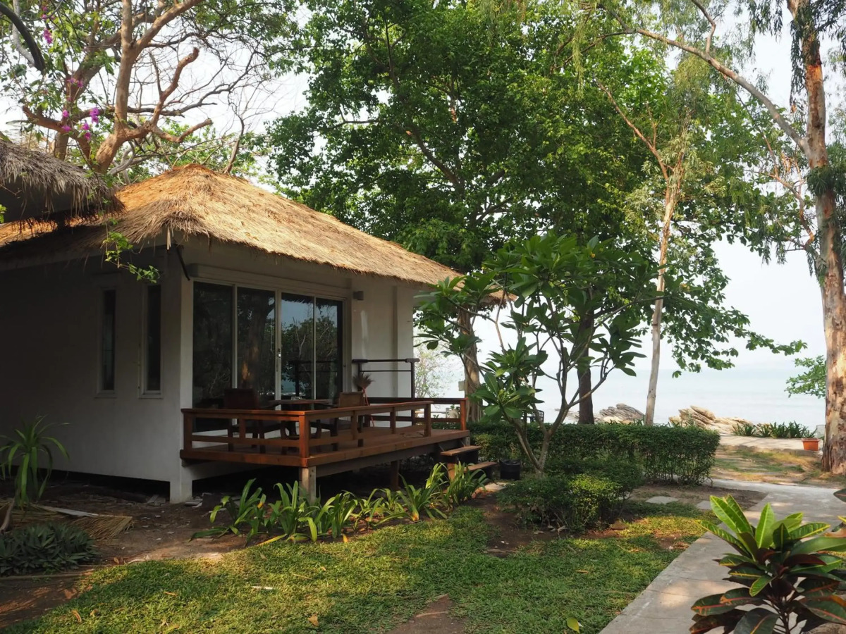 Larissa Samed resort