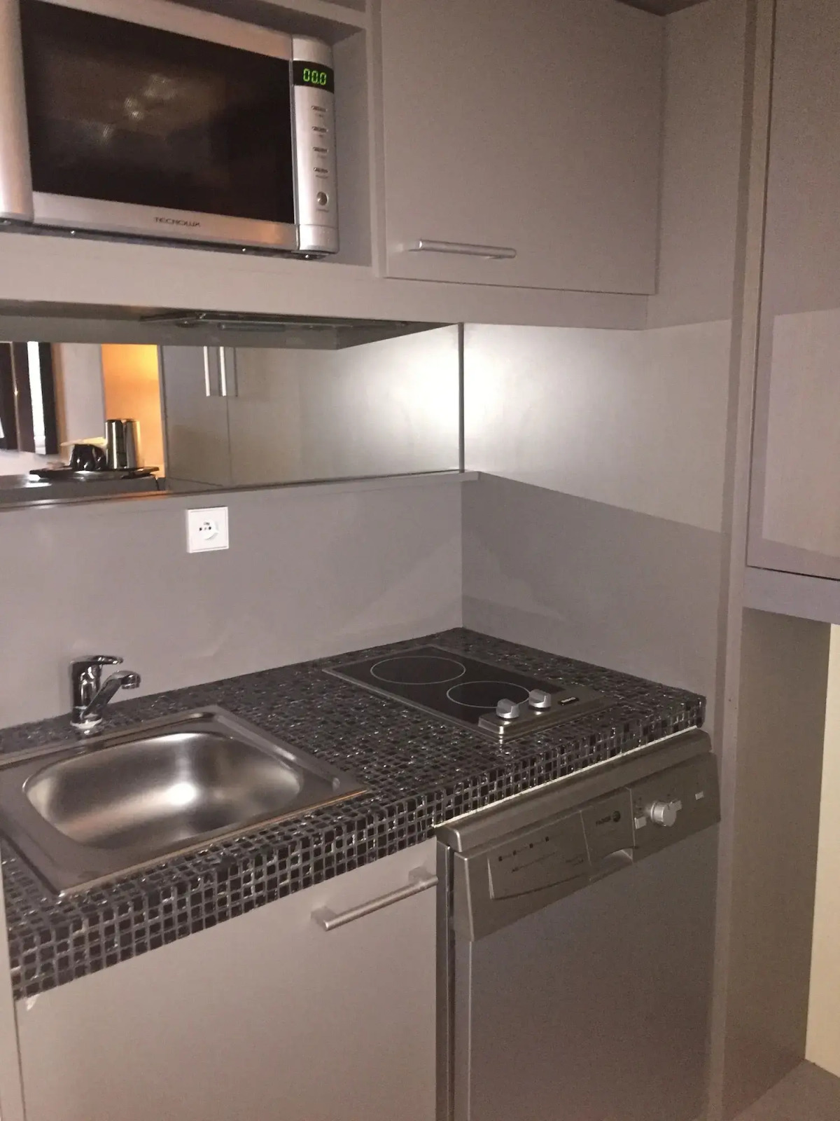 Standing Hotel Suites