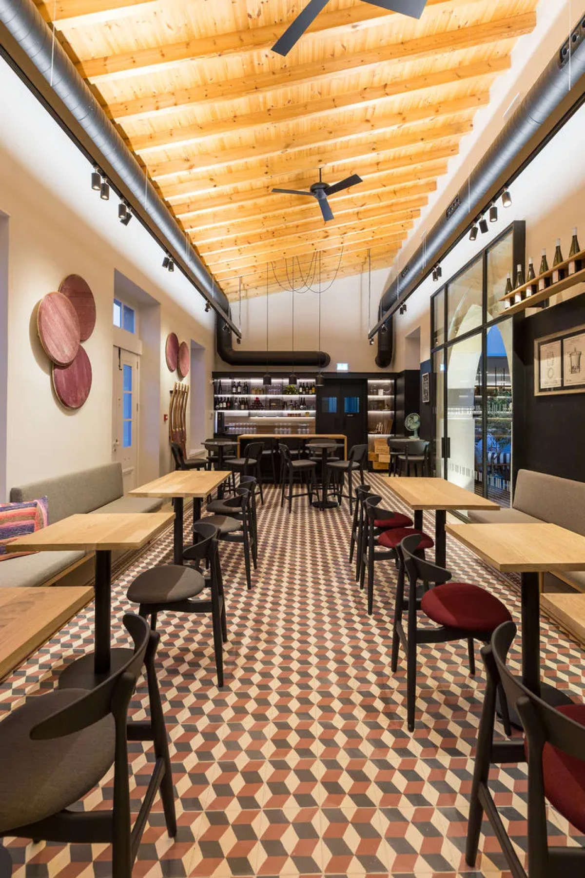 Hotel Indigo Larnaca by IHG