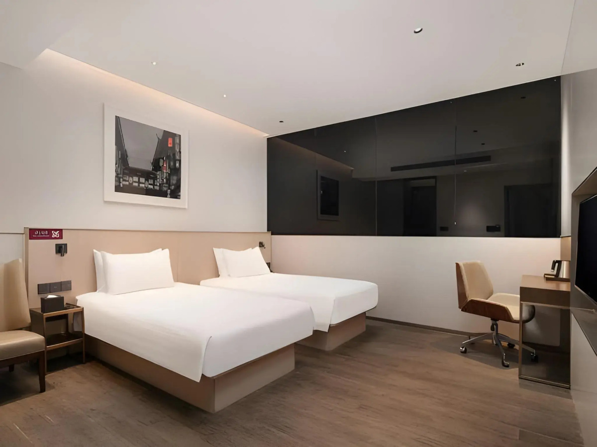 Отель Meichen (ex Aerotel Beijing Daxing International Airport)