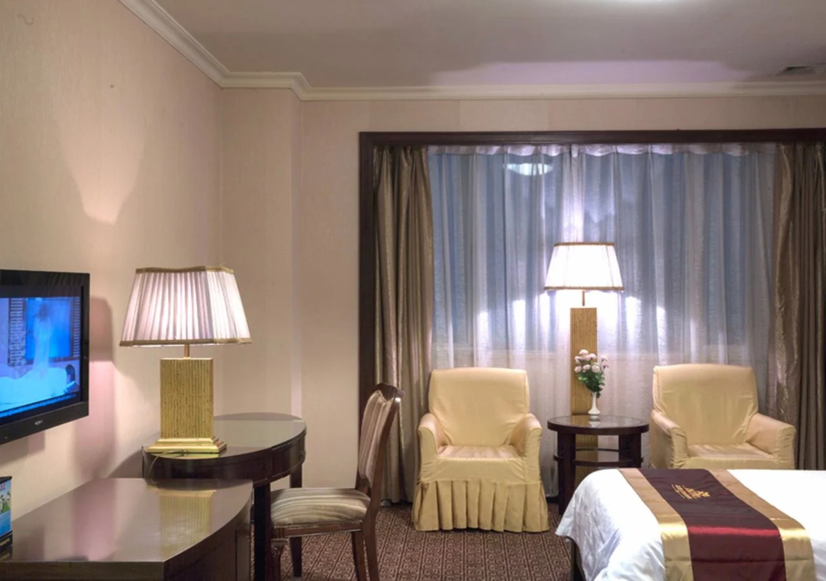 Guangdong Osotto Recreation Hotel