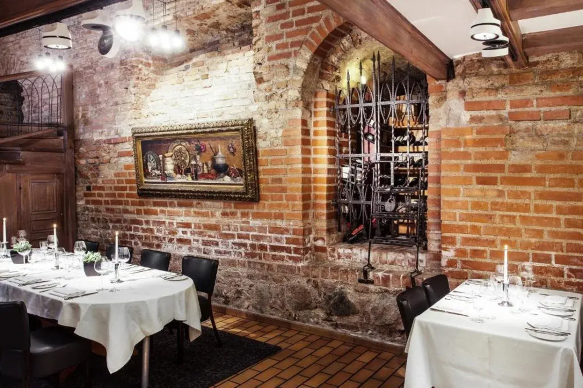 Отель Mabre Residence