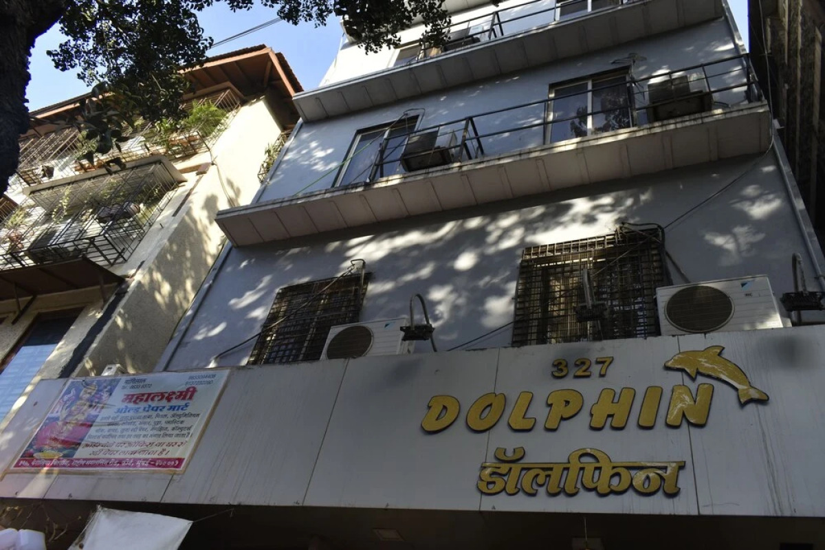 Dolphin Hotel