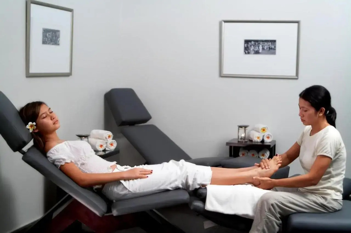 Kuta One Party Hotel