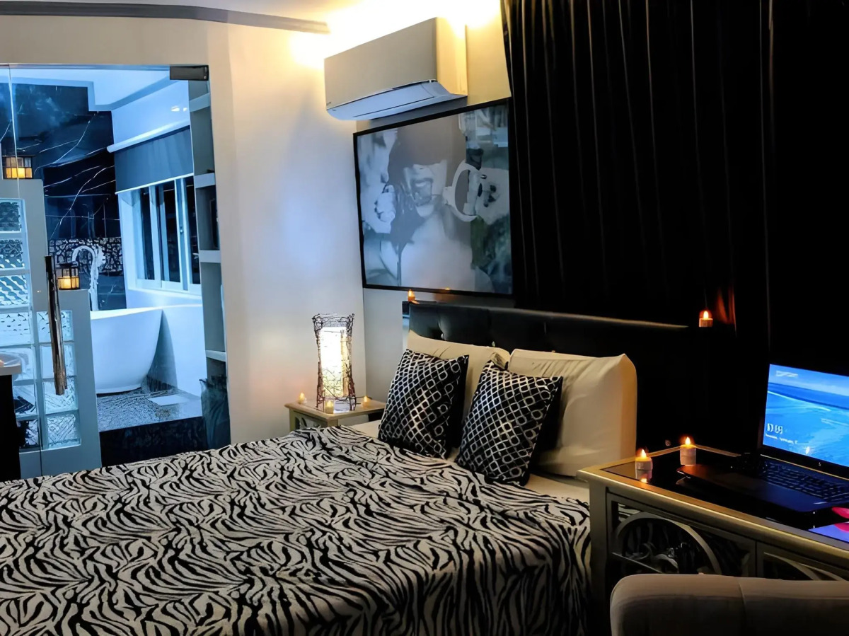 Bohol South Beach Hotel