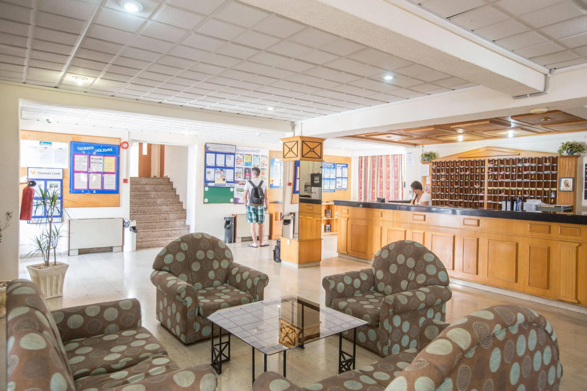 Tsokkos Holiday Hotel Apartments