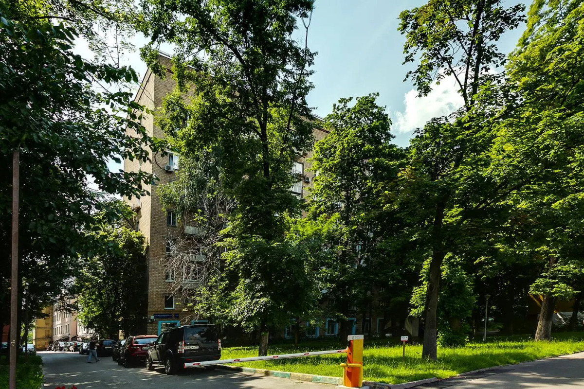 Smart Host (Смарт Хост) на набережной Космодамианская