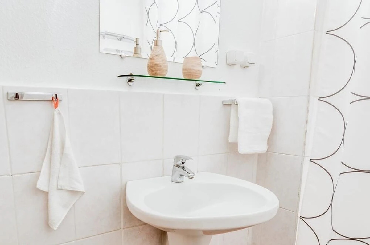 Apartments on Zhukovskogo 49