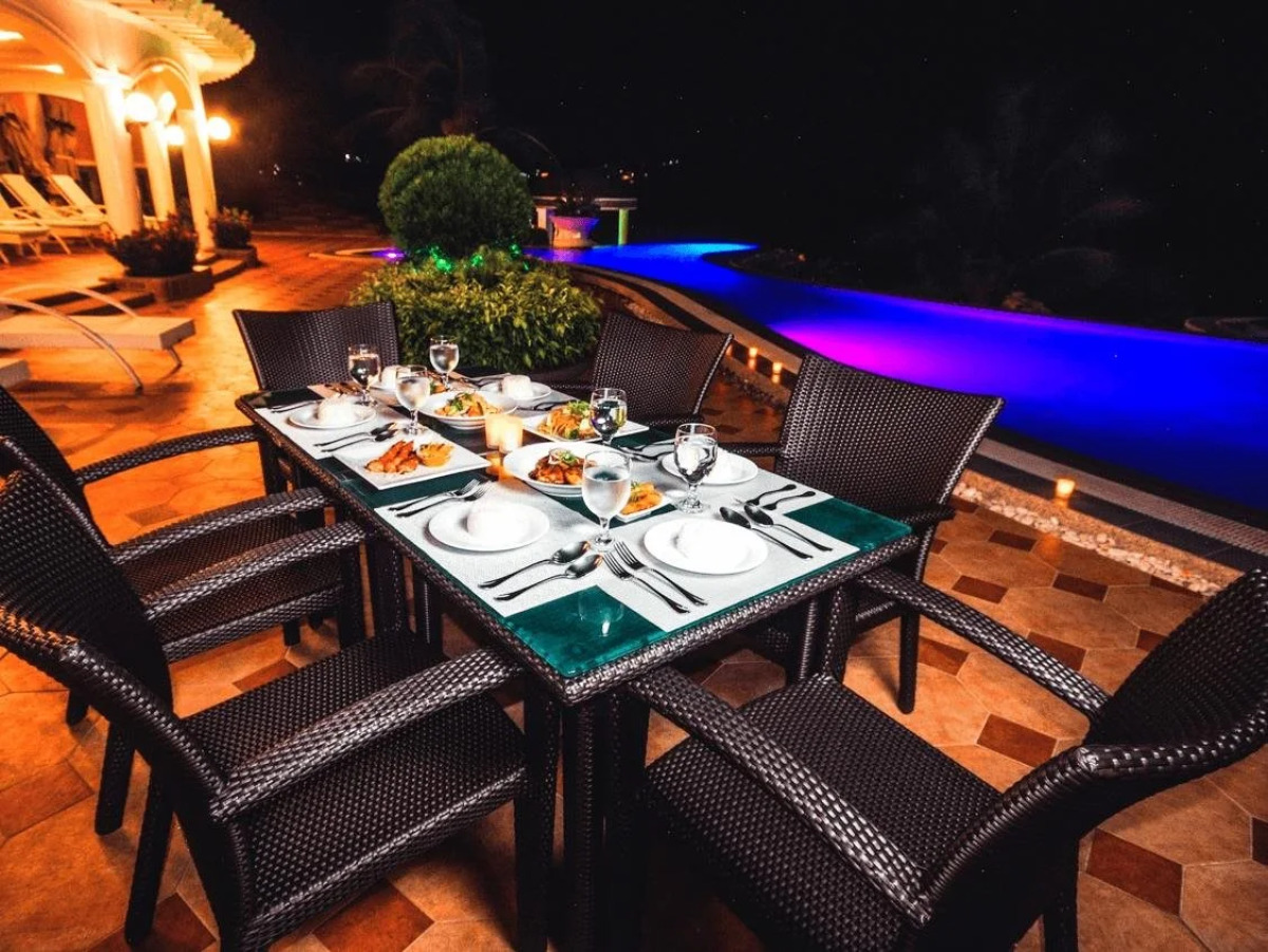 Monaco Suites de Boracay