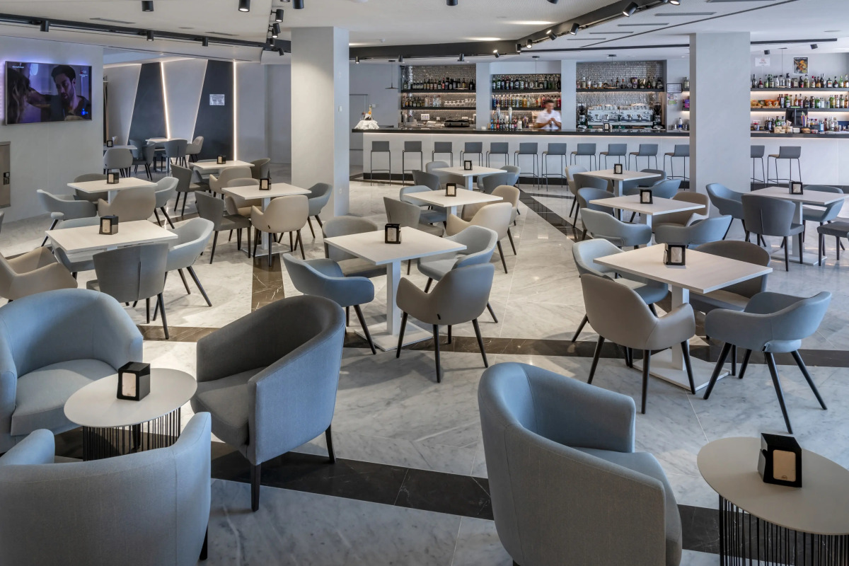 Olympus Palace Hotel