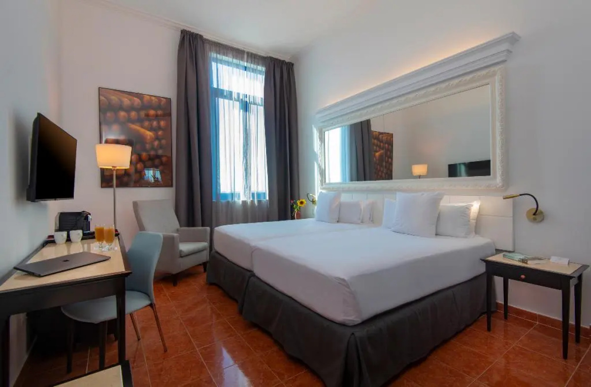 Telégrafo Axel Hotel La Habana