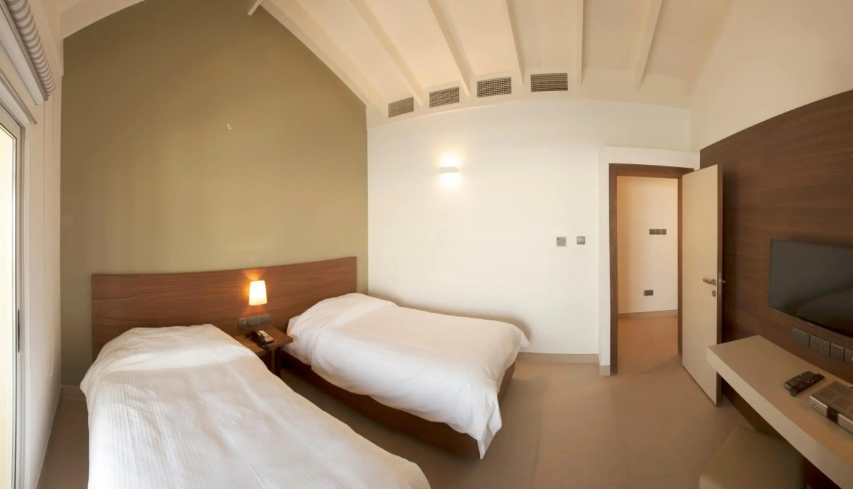 Al Bander Hotel & Resort