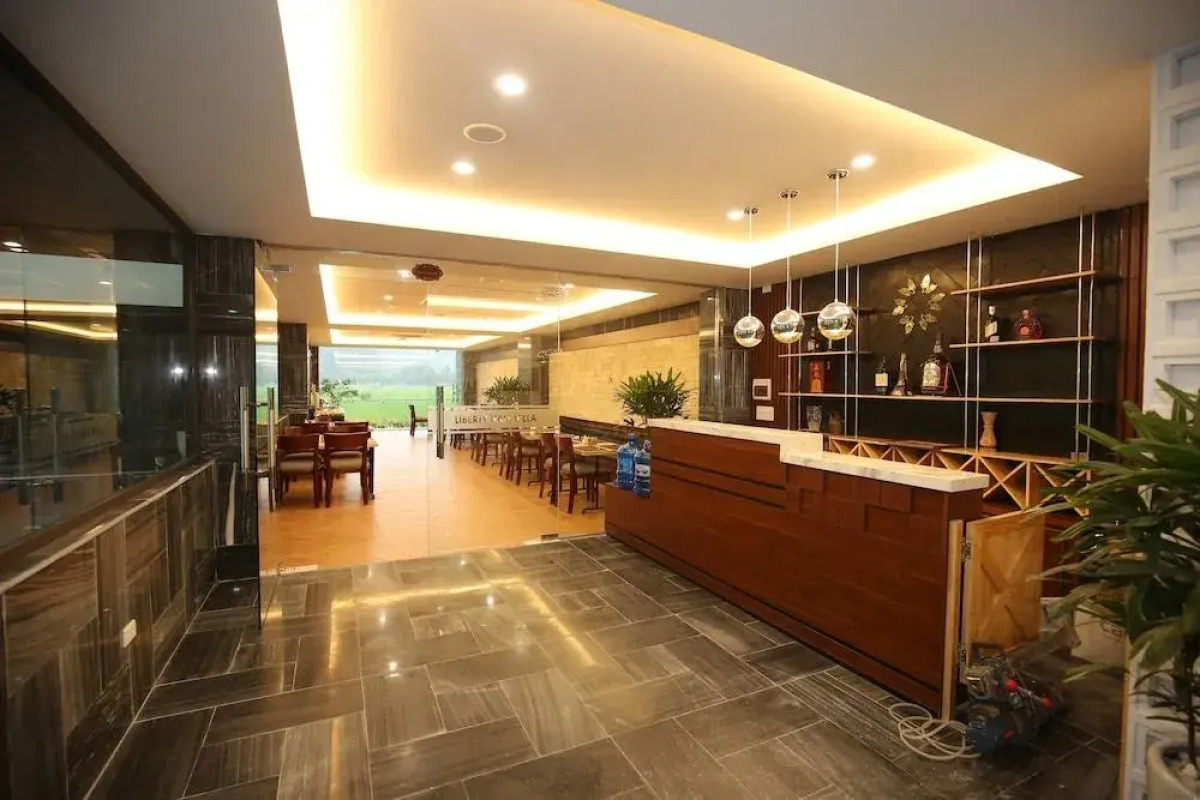 Liberty Hall Tam Coc Hotel & Villa