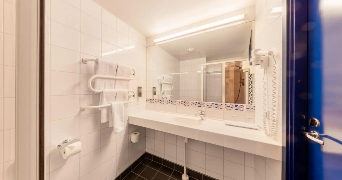 Tallink Express Hotel