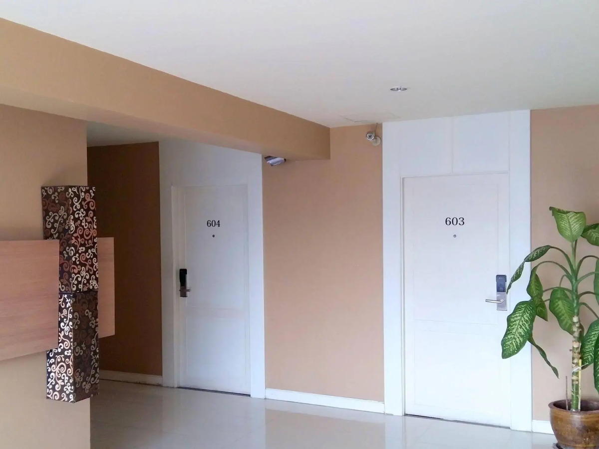 Cloudotel Walking Street