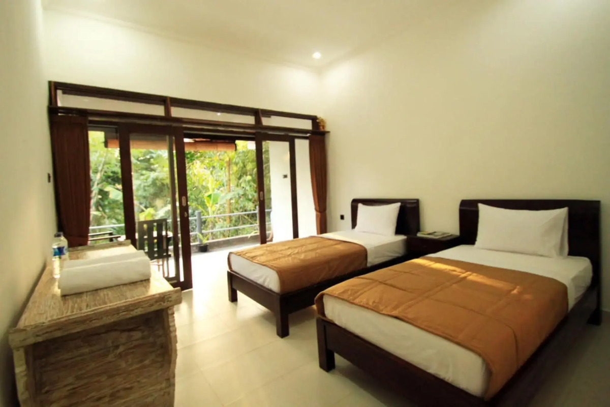 Omah D'Taman Hotel by EPS